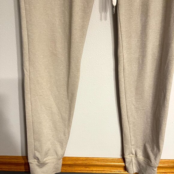 Zyia Active Cozy Joggers Oatmeal Size Medium Sweatpants Cream - Picture 3 of 8